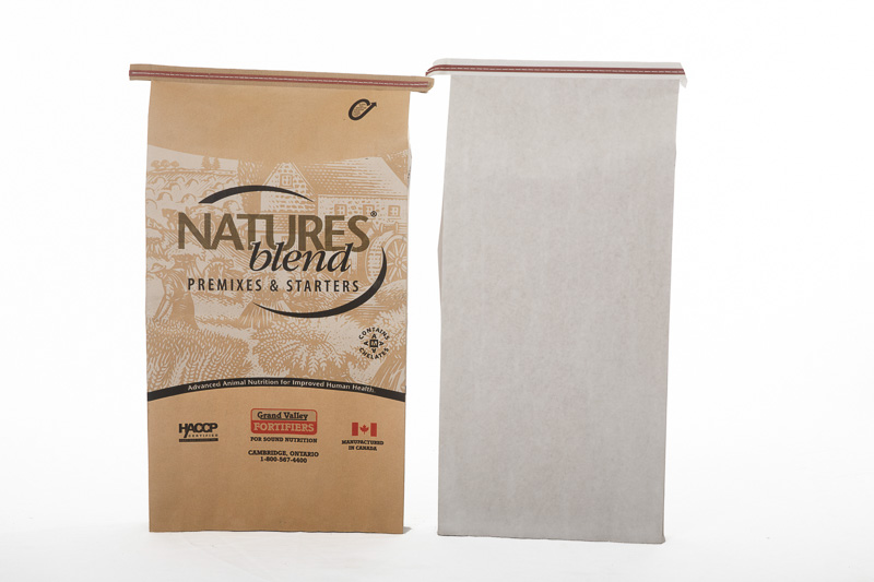 Maquette De Ferme Simmental Kibri H0 – Kit à Monter, échelle 1:87, Dimensions 20x14x9 Cm